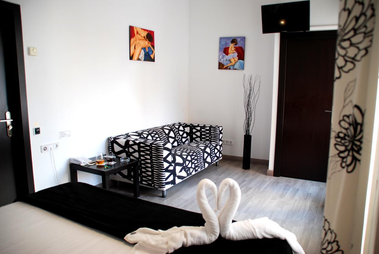 Hotel Casita Amarilla Барселона Екстериор снимка