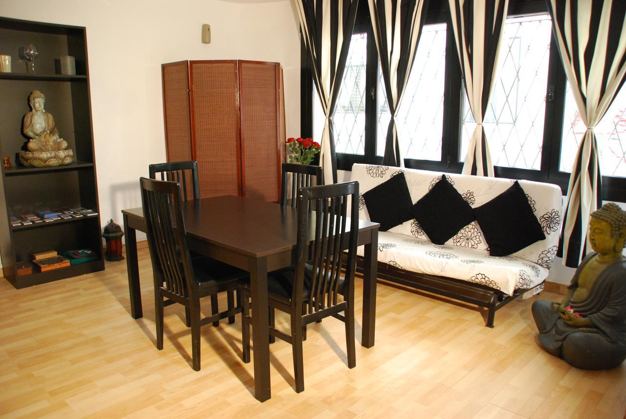 Hotel Casita Amarilla Барселона Екстериор снимка