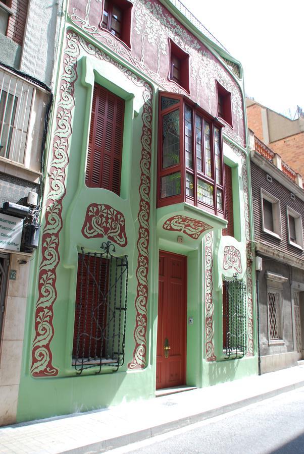 Hotel Casita Amarilla Барселона Екстериор снимка