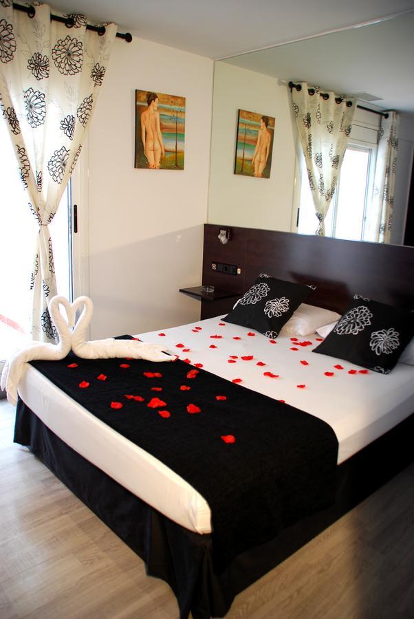 Hotel Casita Amarilla Барселона Екстериор снимка